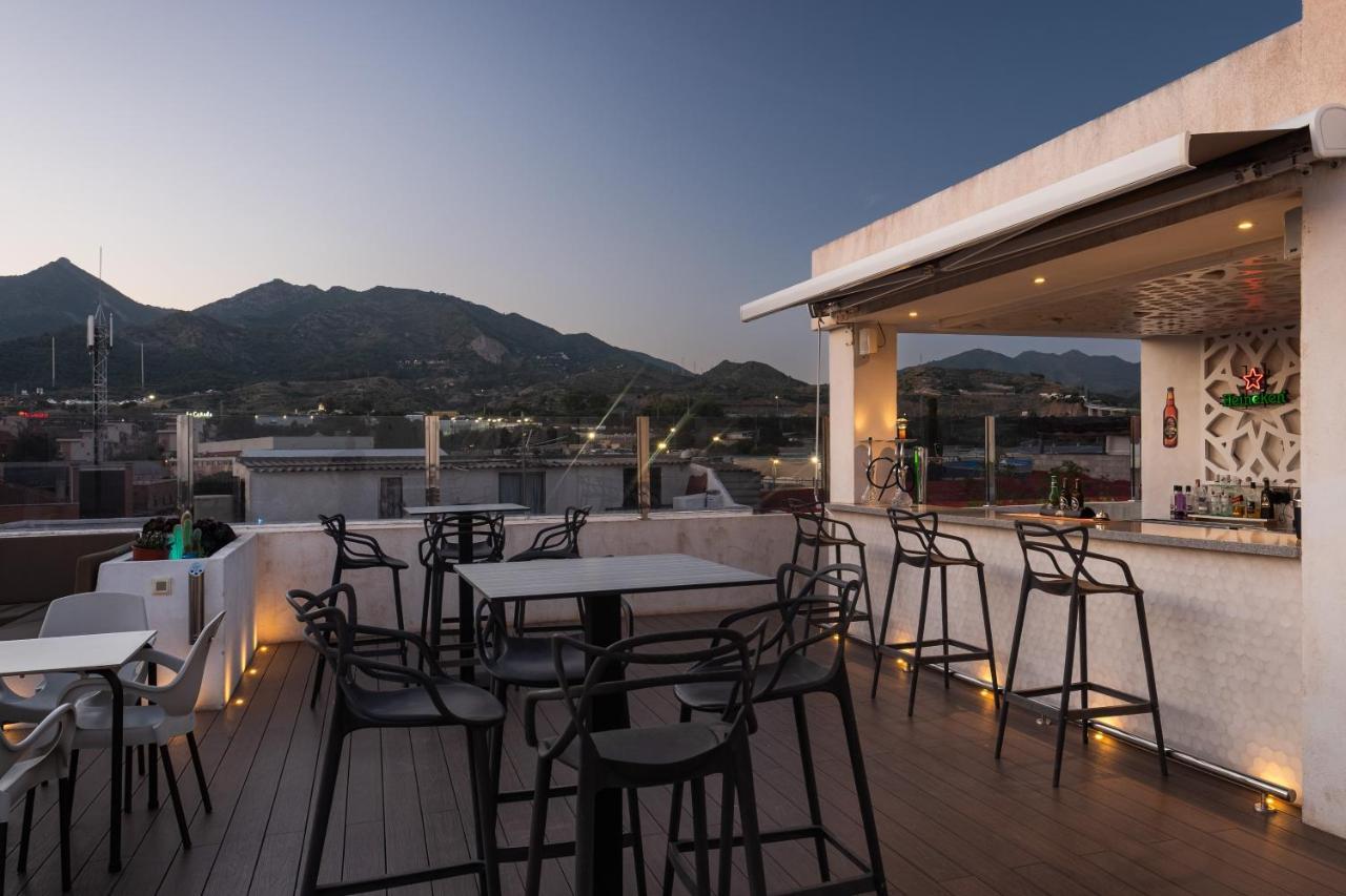 Daos Suites & Terrace มาร์เบยา ภายนอก รูปภาพ