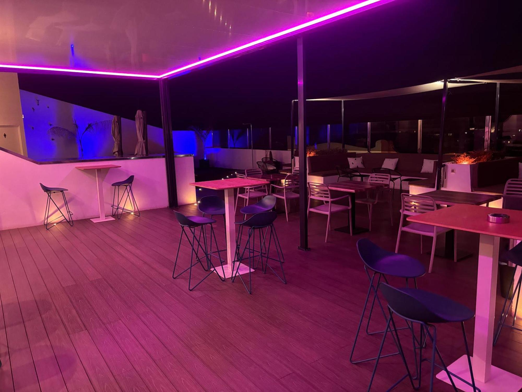 Daos Suites & Terrace มาร์เบยา ภายนอก รูปภาพ