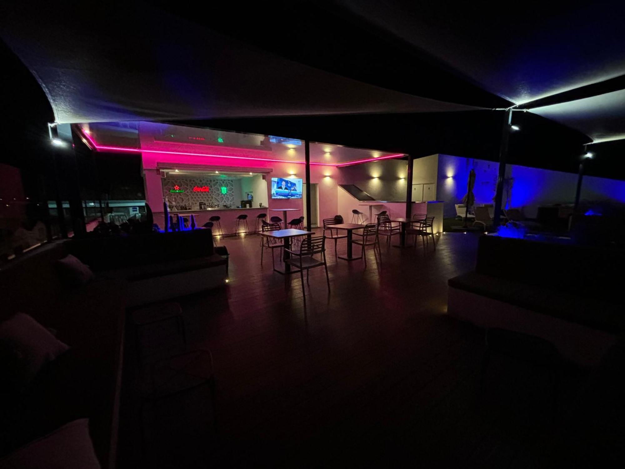 Daos Suites & Terrace มาร์เบยา ภายนอก รูปภาพ